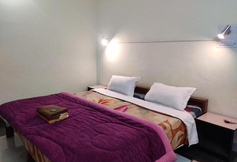 بنسيون Shree Guest House