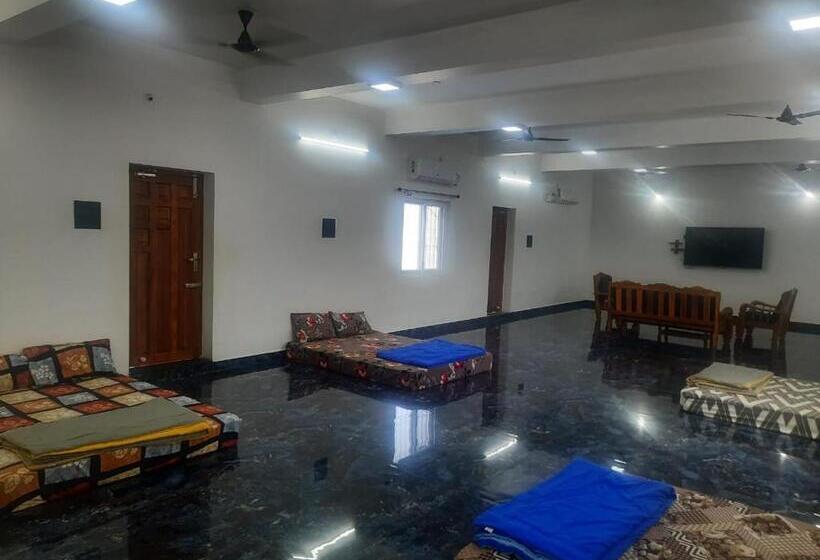 هتل Paradise Apk Farm House