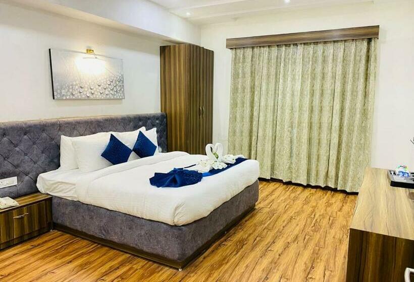 酒店 Hb Klyde Premier