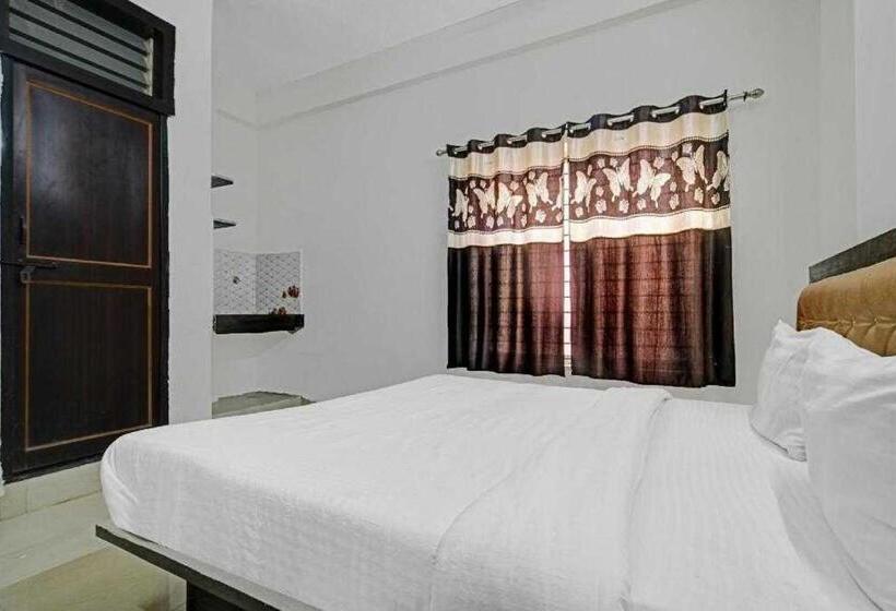 호텔 Oyo 80756 Pardesi