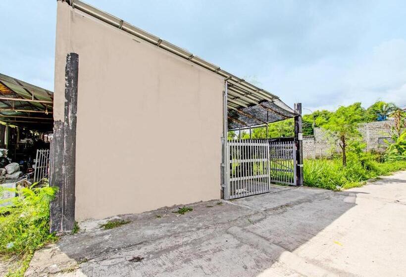 Szálloda Spot On 92179 Latinos House