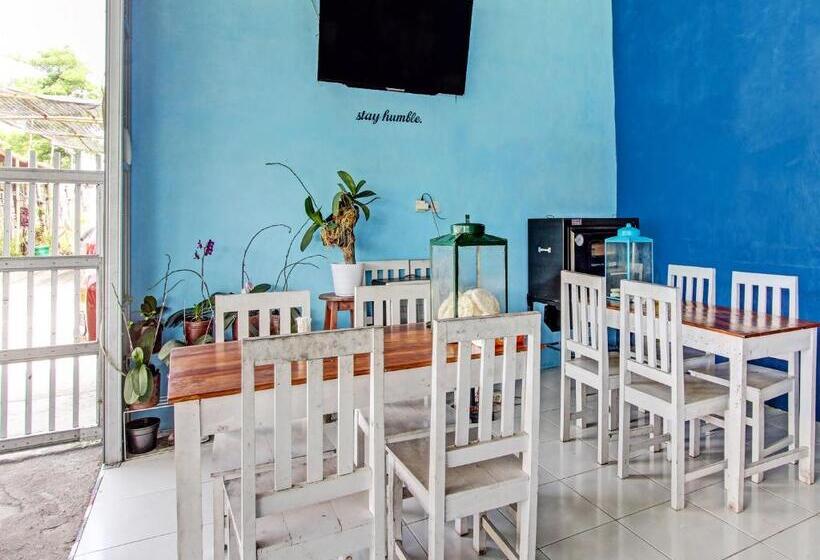 Szálloda Spot On 92179 Latinos House