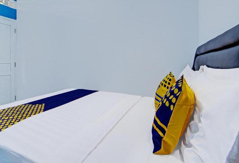 Szálloda Spot On 92179 Latinos House