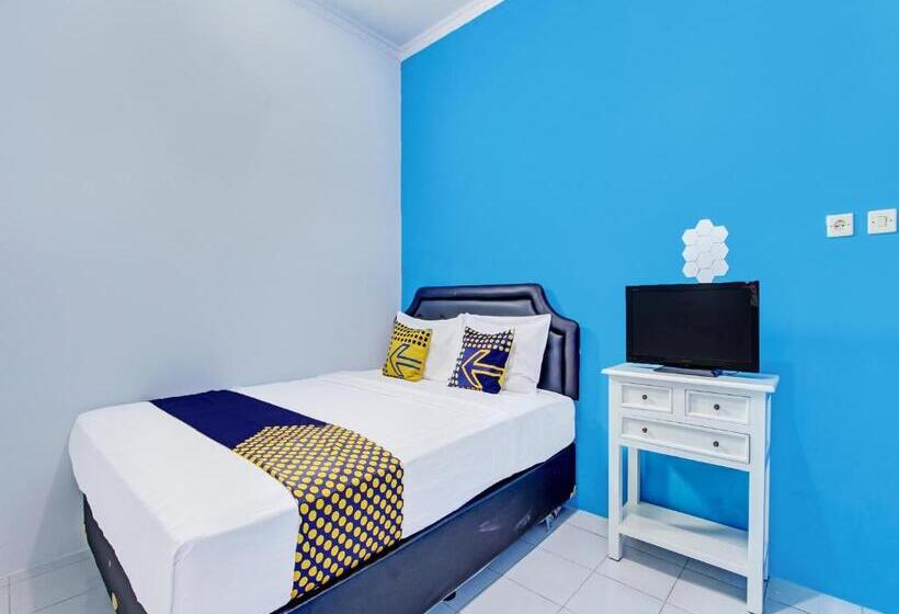 Szálloda Spot On 92179 Latinos House