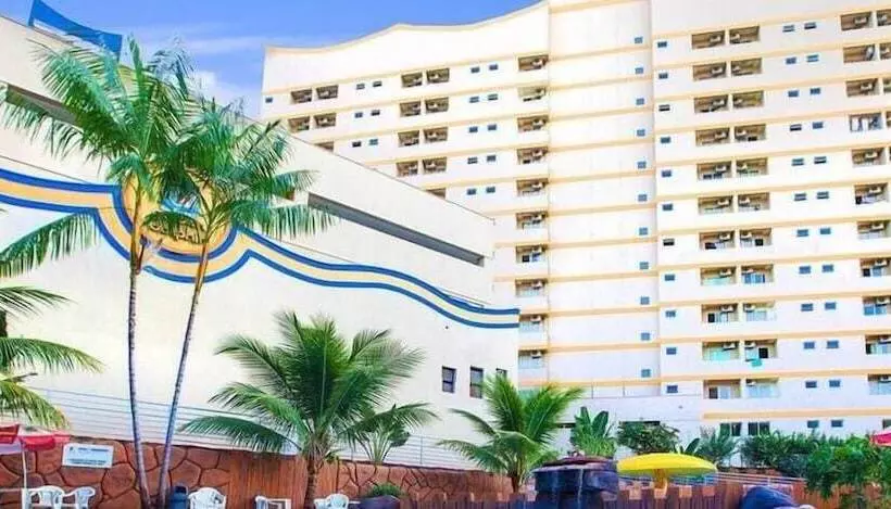 Hotelli Suite Golden Dolphin Grand Euemcaldas