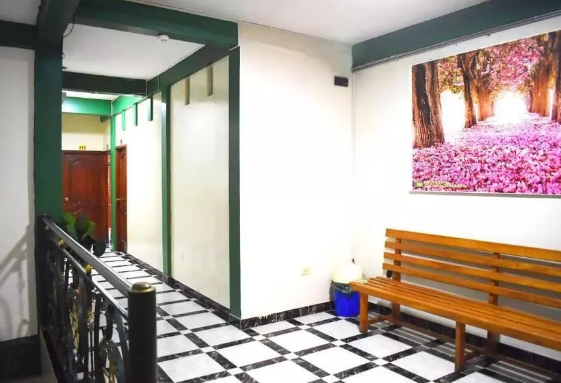 Majatalo Hostal Galápagos   Guayaquil