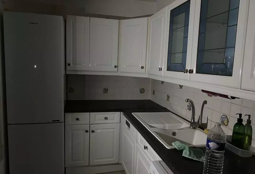 Auberge  Kama   Hostel