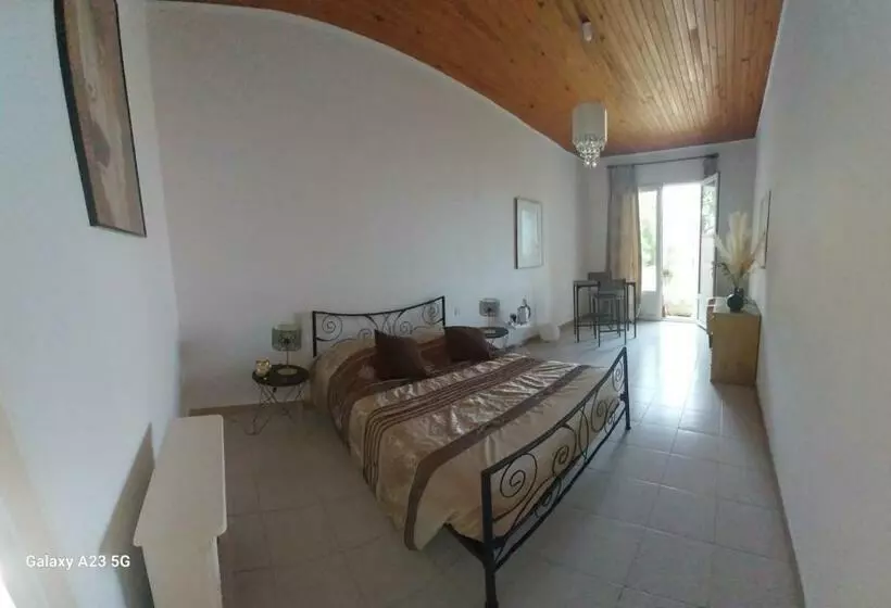 Aamiaismajoitus (B&B) Chez Isabelle