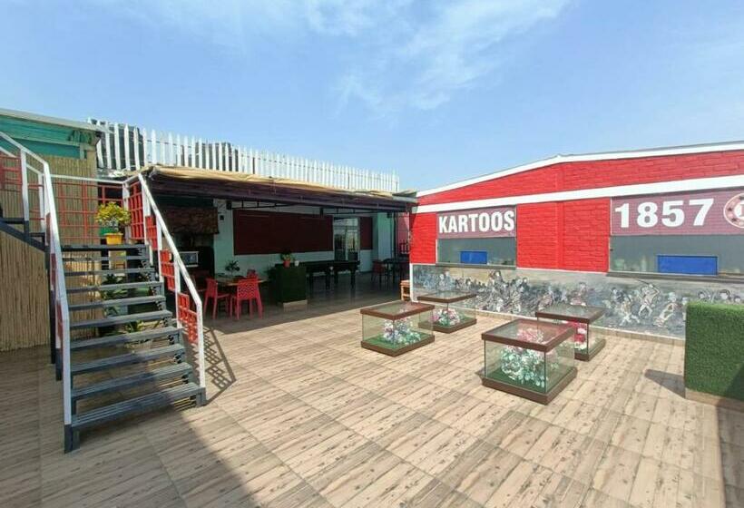 ホテル Kanishkka Inn