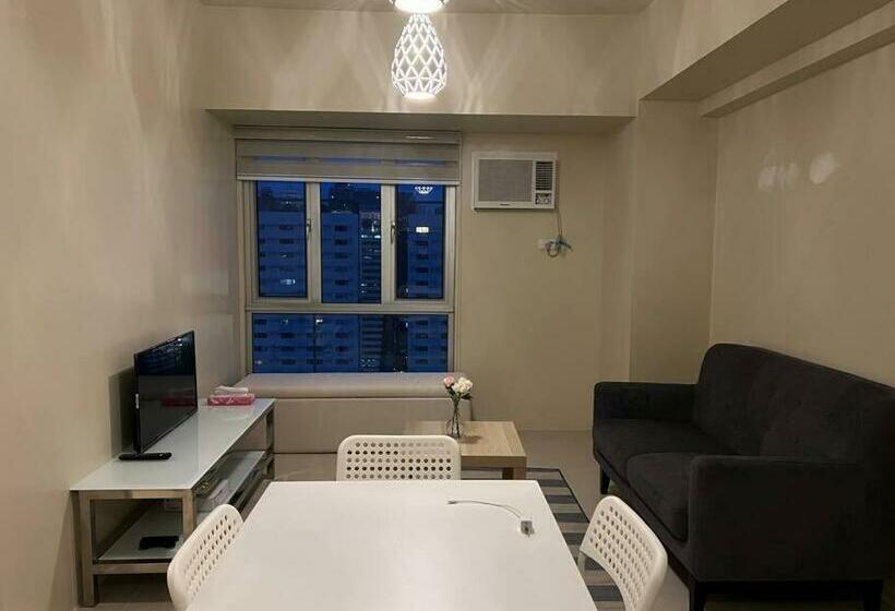Mio Suites Bgc Near Uptown And Hyatt
