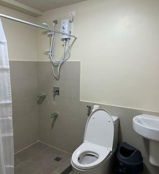 Mio Suites Bgc Near Uptown And Hyatt