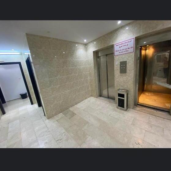 أجنحة مارينا طيبة