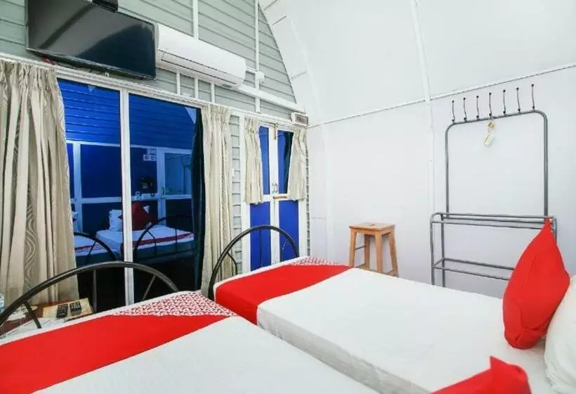 A4 Hostel Colombo Airport   Eco Lodge   Free Pickup & Drop