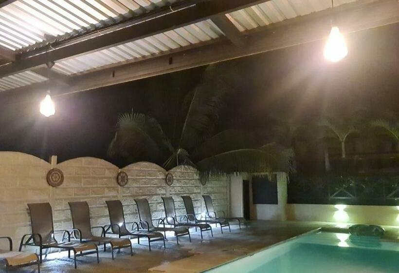 Hostel Cabina Don Luis