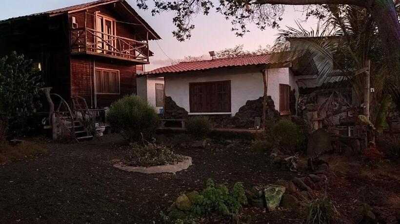 فندق صغير El Pajas