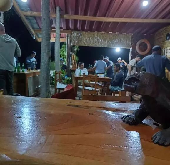 Retkeilymaja El Pajas