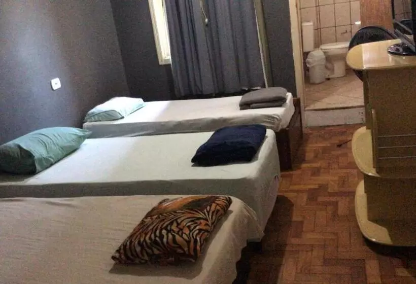 Retkeilymaja Pousada Economica