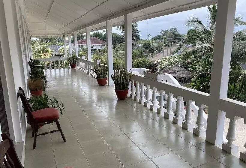 Hotelli Casablanca Guest Inn