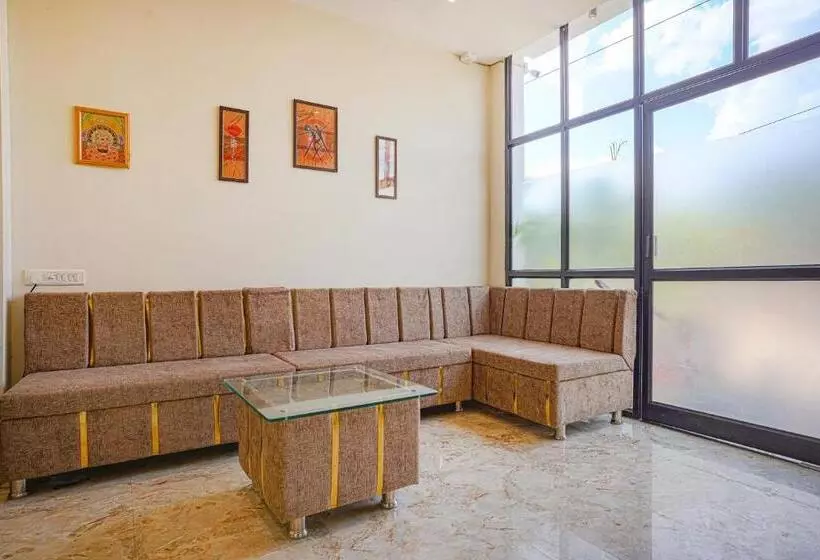 Fabhotel Desire