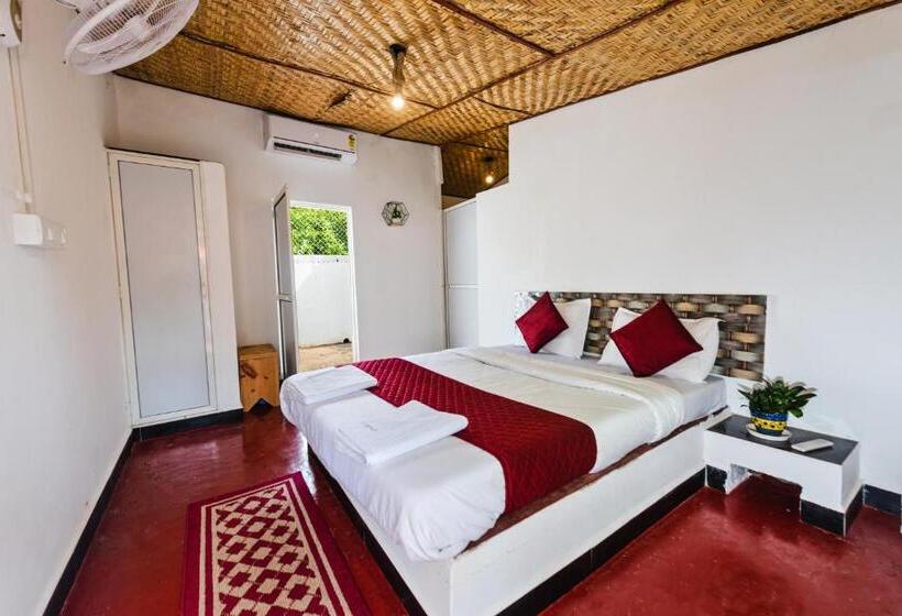 호텔 La Paulo S Near Beach Resort