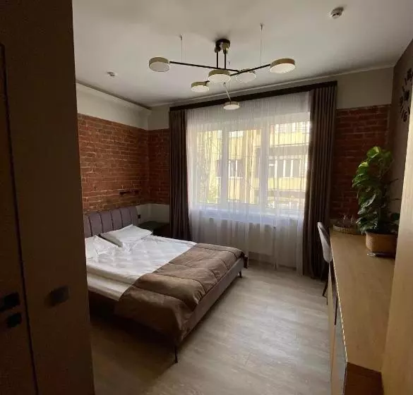 Hotelli Miracle Place