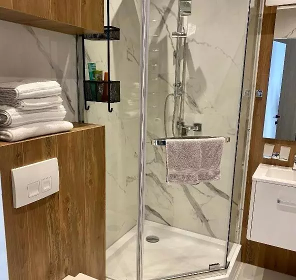 Hotelli Miracle Place