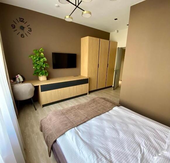 ホテル Miracle Place