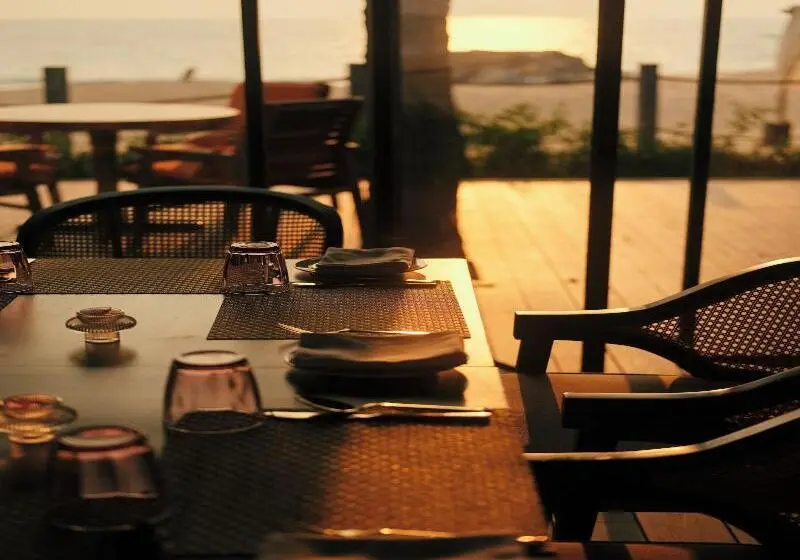 リゾートホテル The Postcard On The Arabian Sea