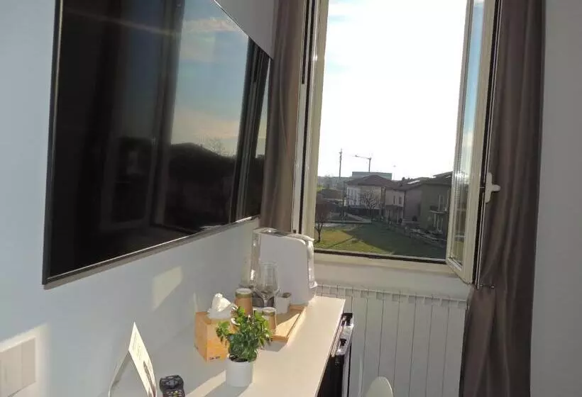 ベッドアンドブレックファースト Cozy Living Bergamo