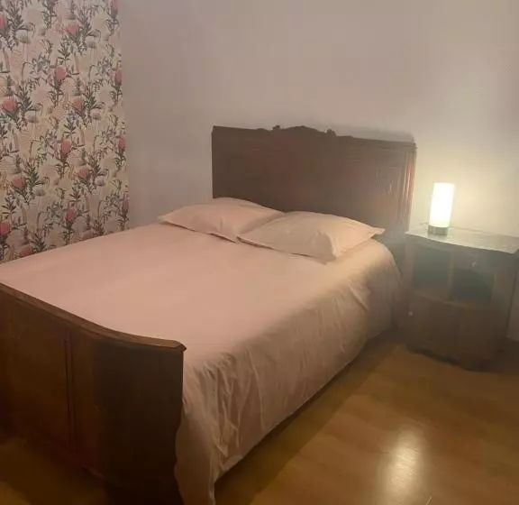 ベッドアンドブレックファースト La Chambre D Angèle