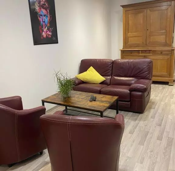 ベッドアンドブレックファースト La Chambre D Angèle