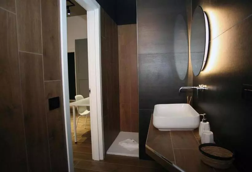 Business Home Via Isonzo B&b