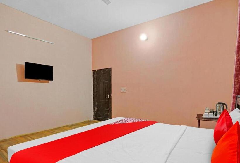 Flagship Hotel Status