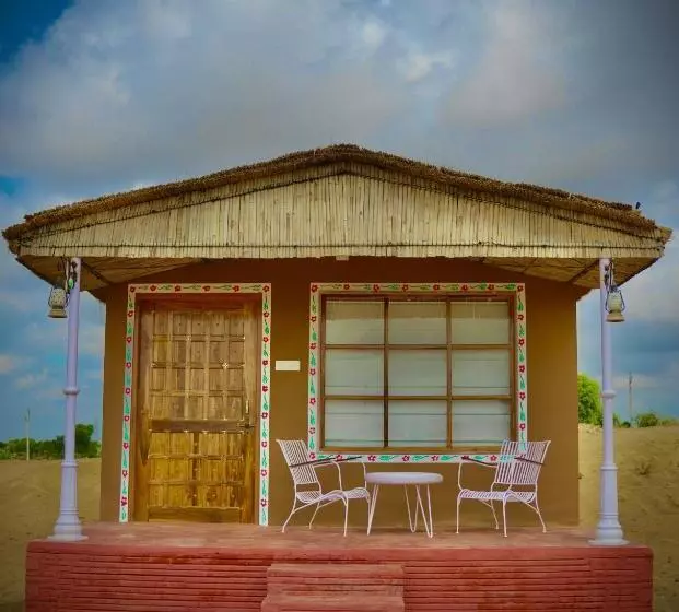 Hotelli Bikaner Desert Camp And Resort