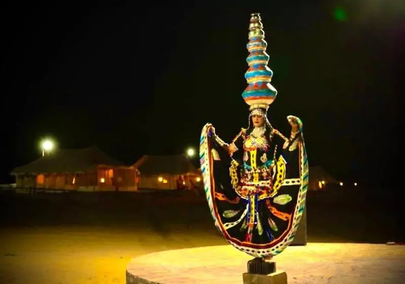 Hotelli Bikaner Desert Camp And Resort