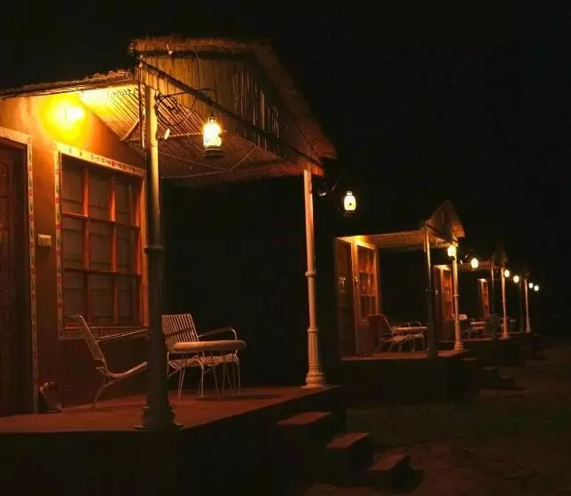 Hotelli Bikaner Desert Camp And Resort
