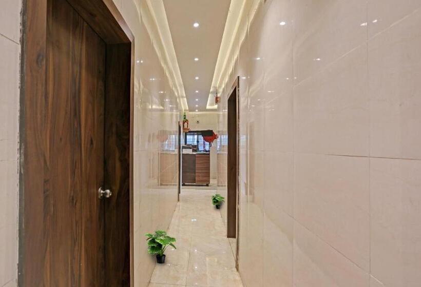 酒店 O Nandi Palace Lodging And Boarding