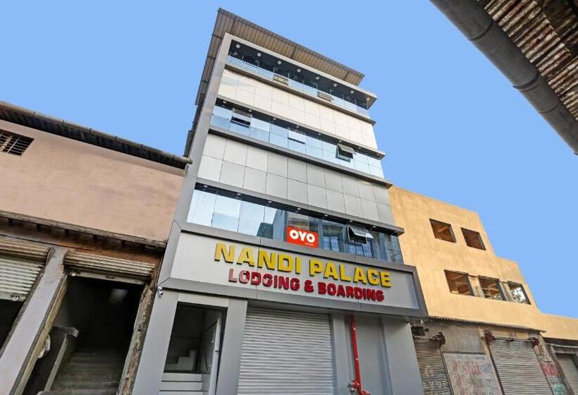 酒店 O Nandi Palace Lodging And Boarding