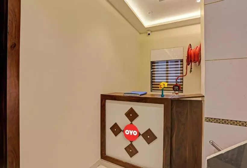 ホテル O Nandi Palace Lodging And Boarding