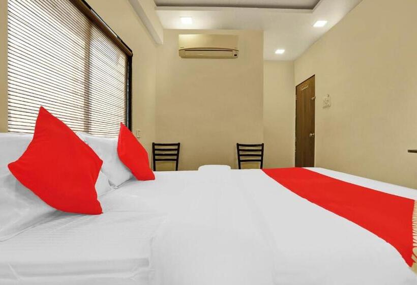 酒店 O Nandi Palace Lodging And Boarding