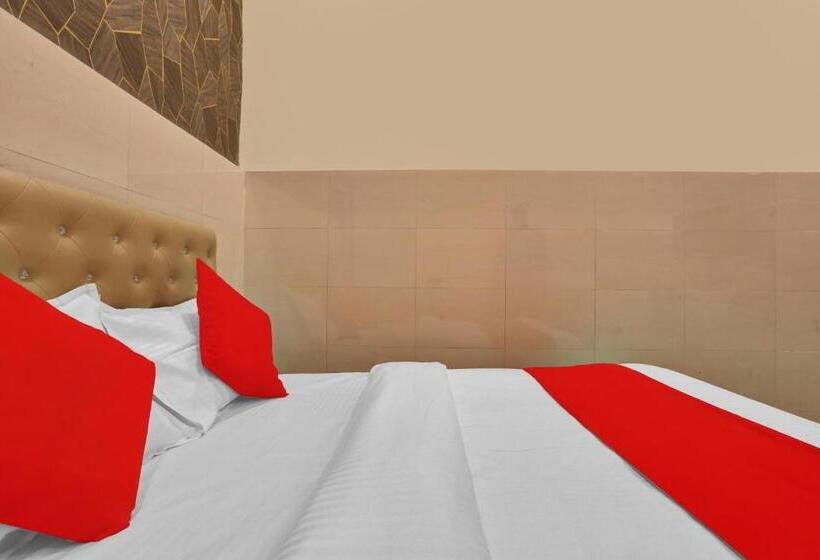 酒店 O Nandi Palace Lodging And Boarding