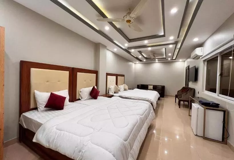 Grand Luxury Hotel Multan