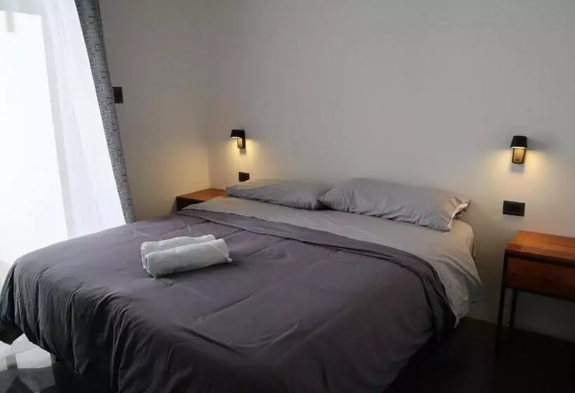 Hotelli Hostal Litoral