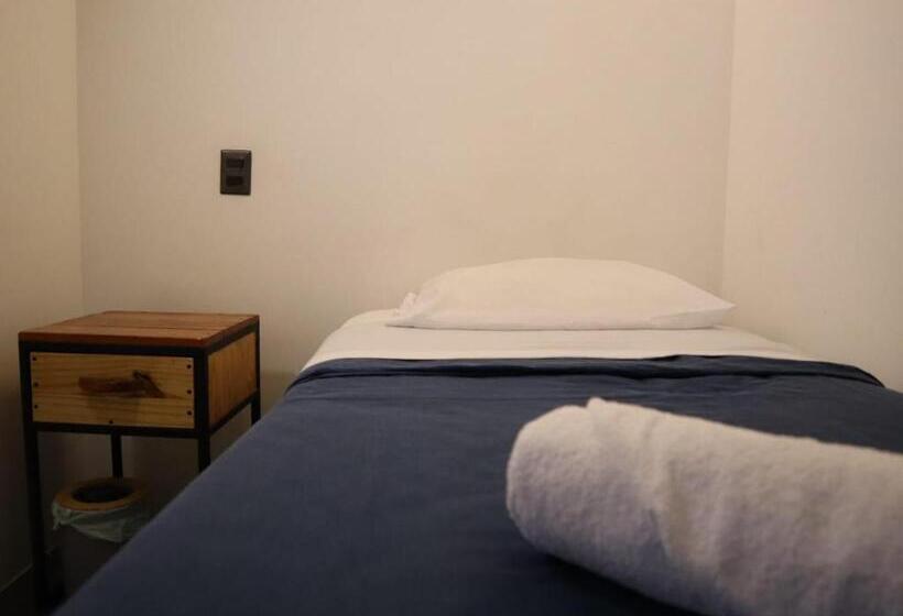 Hotel Hostal Litoral