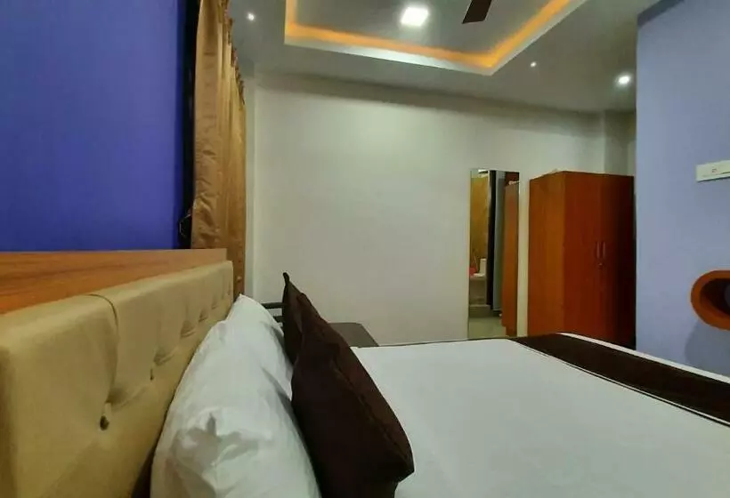 Hotelli Naadi Stayinn  Premium Rooms