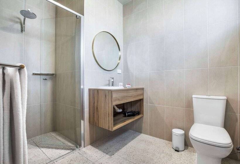 Hotel Nightcap At Empire