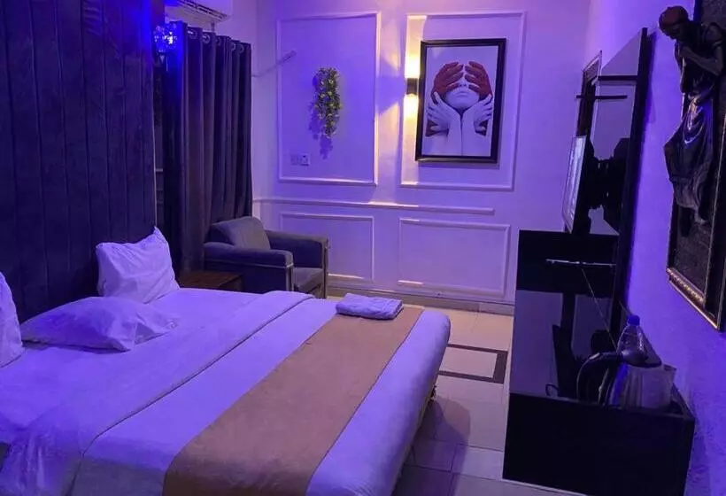هتل Palazzo Apartments