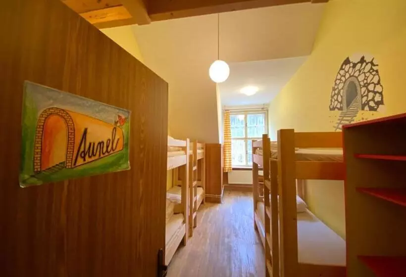 Hotelli Středisko Ekologické Výchovy Sever