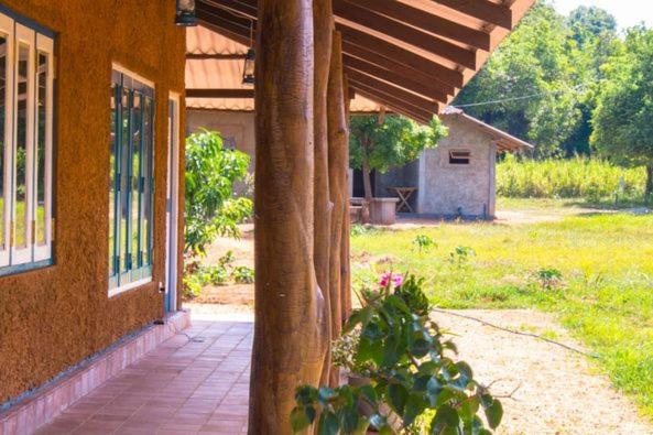 בית מלון כפרי Tiara Elephant Lodge