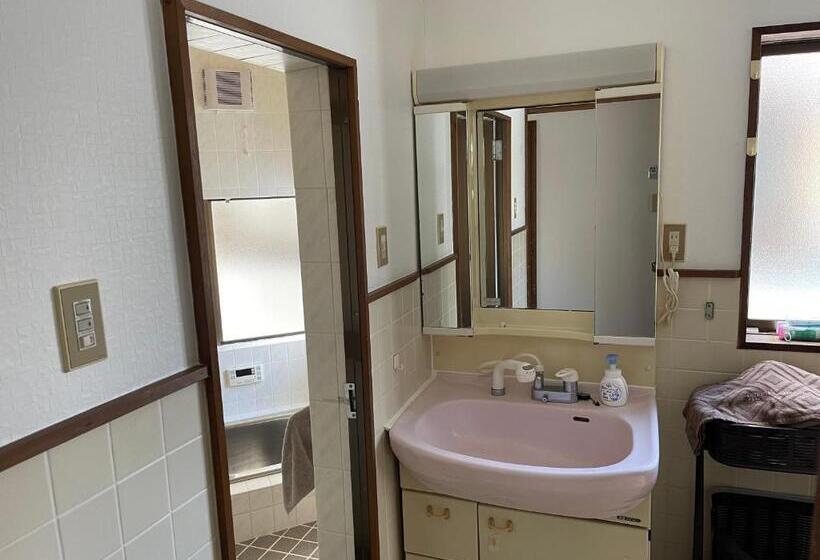 Pensionat 高島市一棟貸切 Biwa Lake琵琶湖 徒歩10分 大人数でご利用だとお得連泊がお得bbq麻雀可能自転車無料利用可